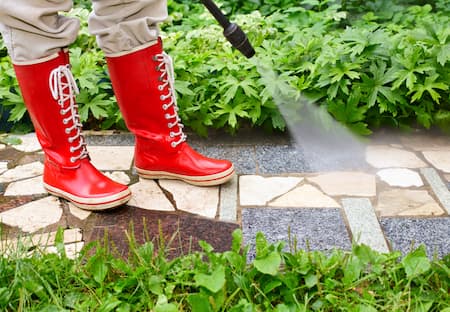 Avoid the trap of diy pressure washing