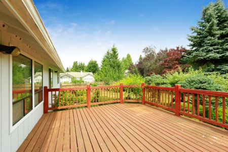 Wood deck cleaning